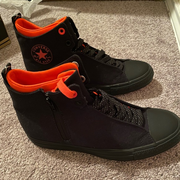 Black and orange Converse Allstar - Picture 3 of 10